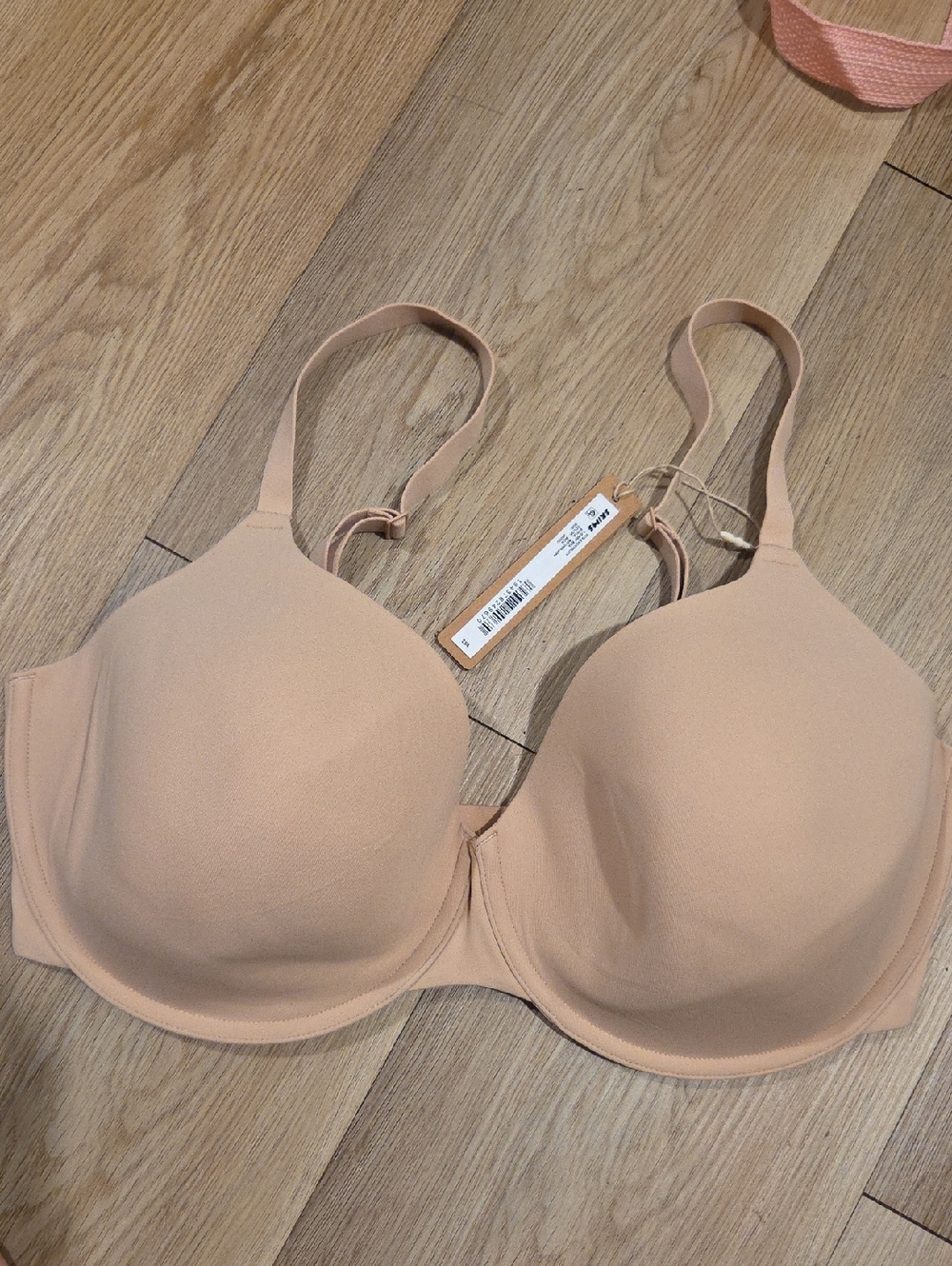 SKIMS Smooth Light Beige Underwire T-Shirt Bra